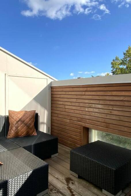 Elegant Penthouse Loft - Center Leilighet *